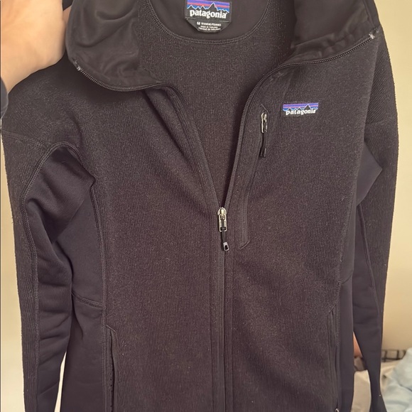 Patagonia Women's Black Fleece Jacket - Picture 3 of 3